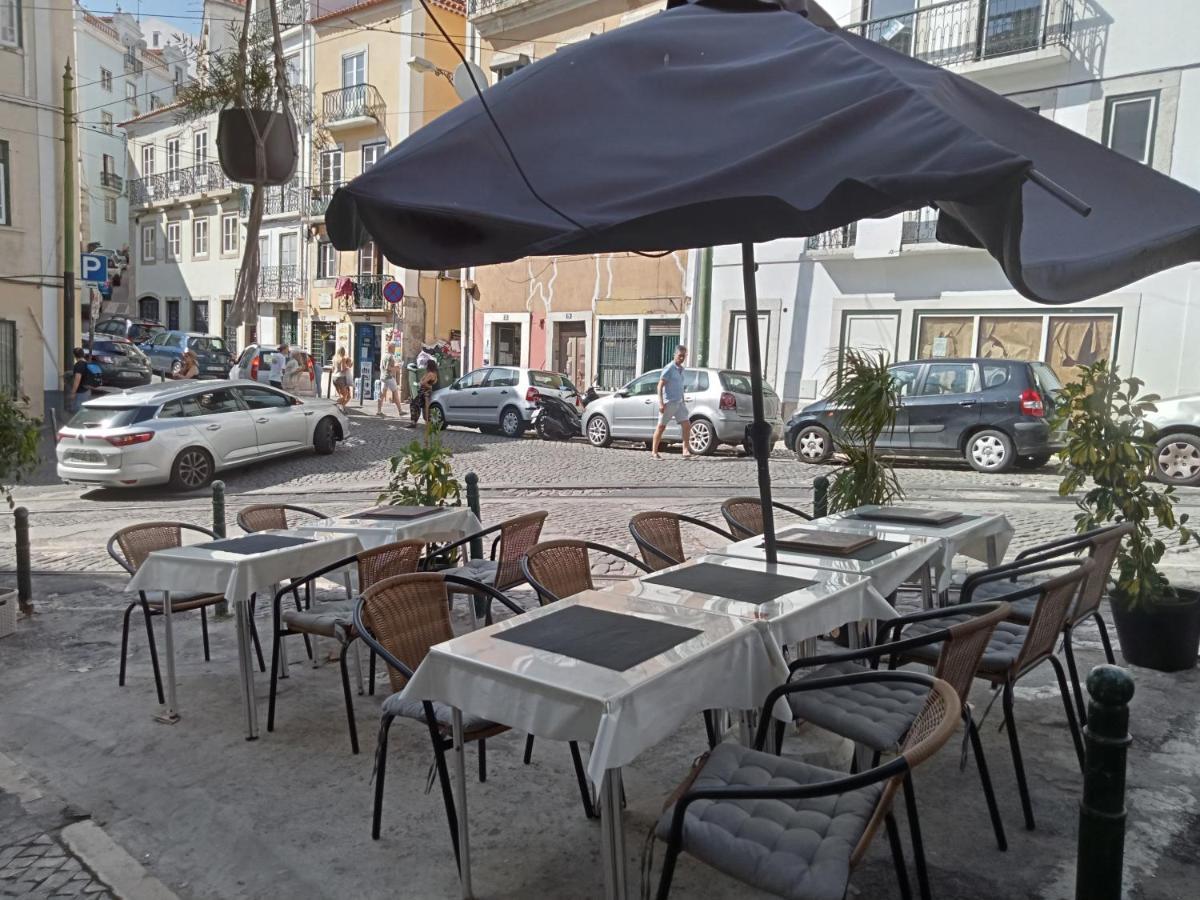 Sylhet Bnb Lisbon Bagian luar foto