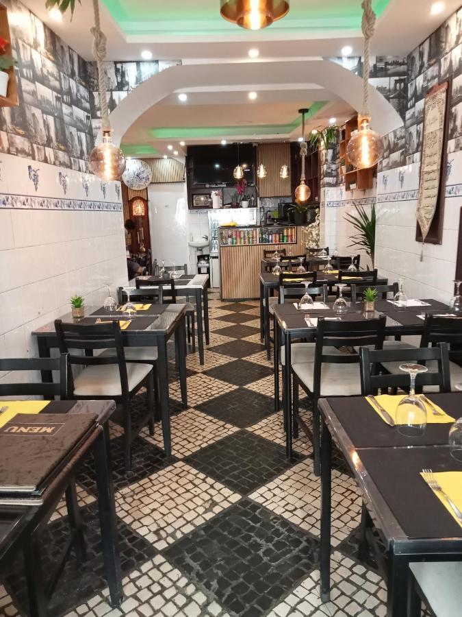 Sylhet Bnb Lisbon Bagian luar foto
