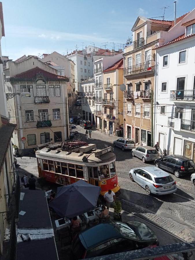 Sylhet Bnb Lisbon Bagian luar foto