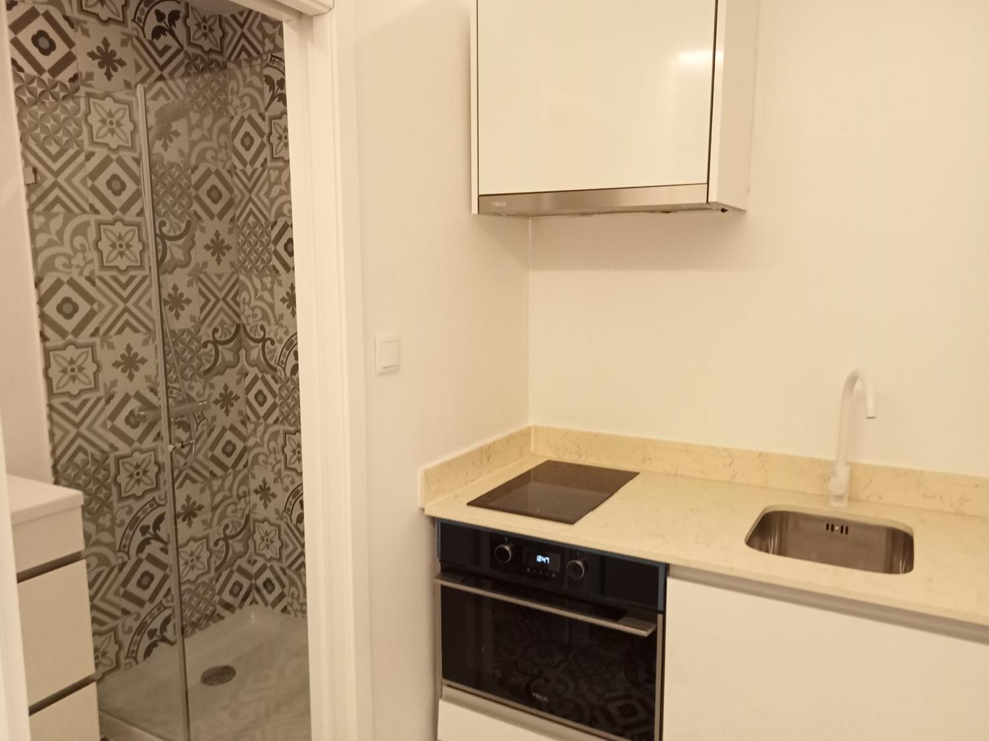 Sylhet Bnb Lisbon Bagian luar foto