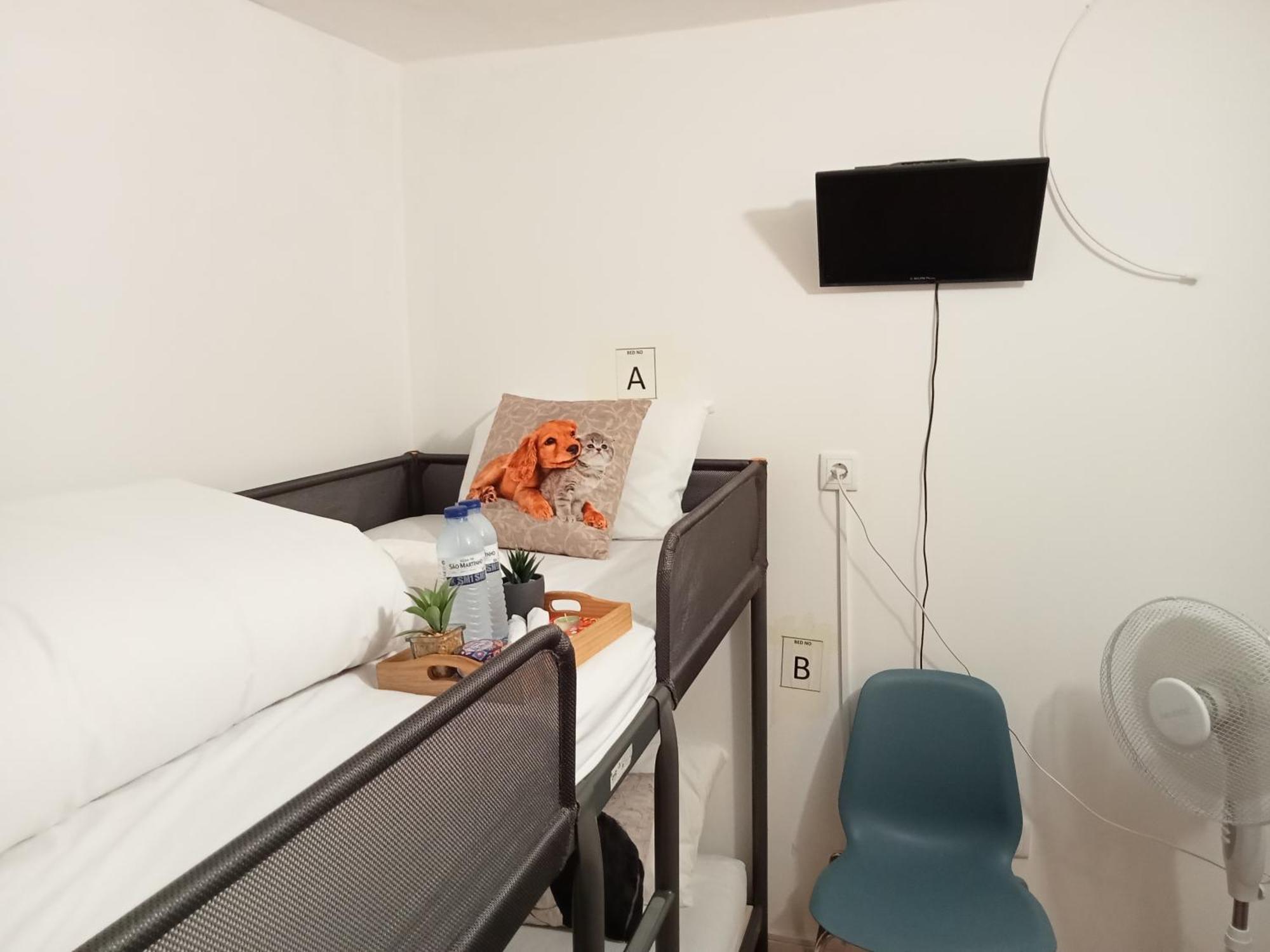 Sylhet Bnb Lisbon Bagian luar foto