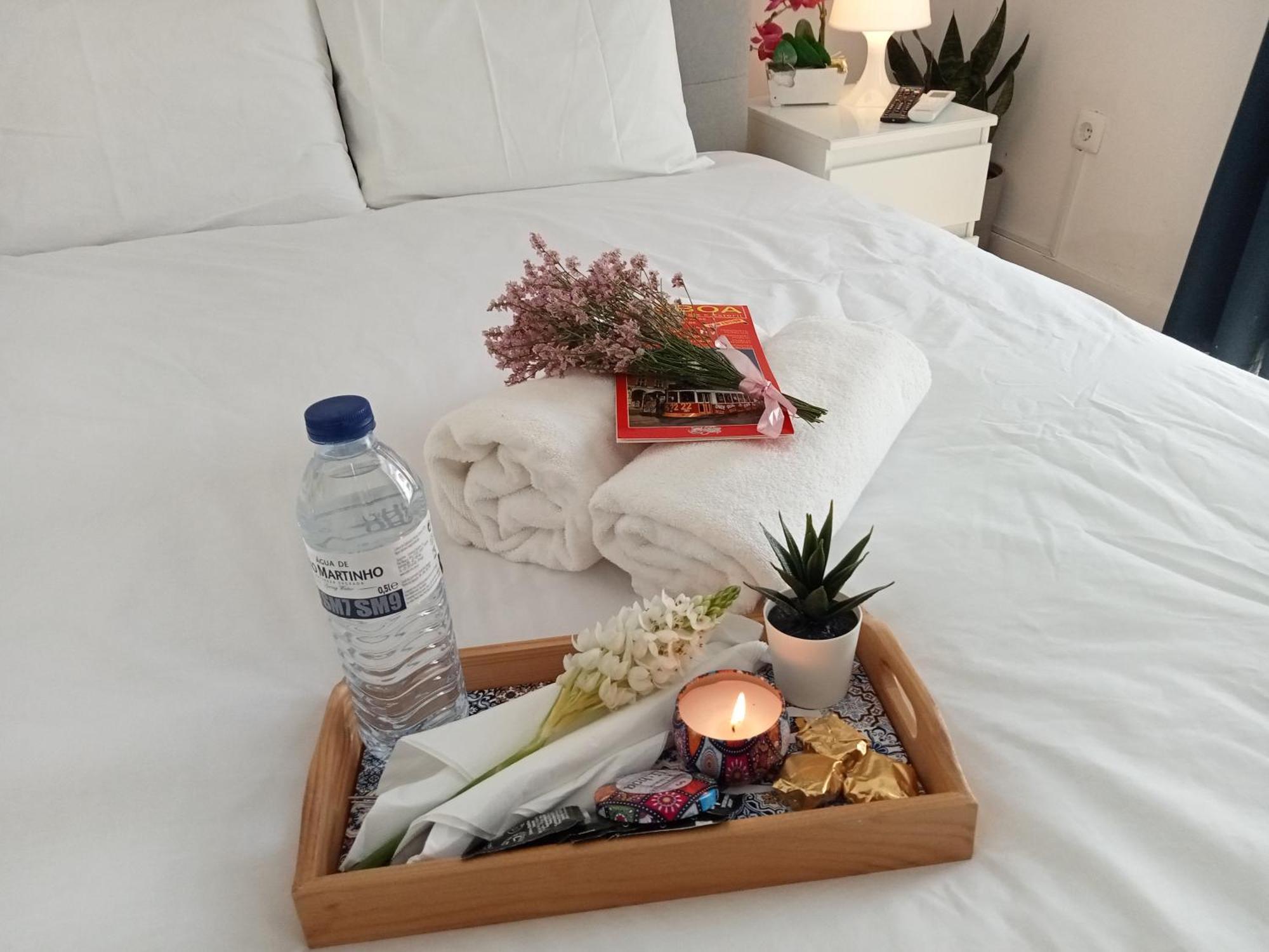 Sylhet Bnb Lisbon Bagian luar foto