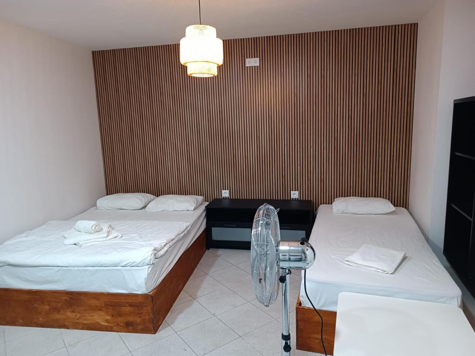 Sylhet Bnb Lisbon Bagian luar foto